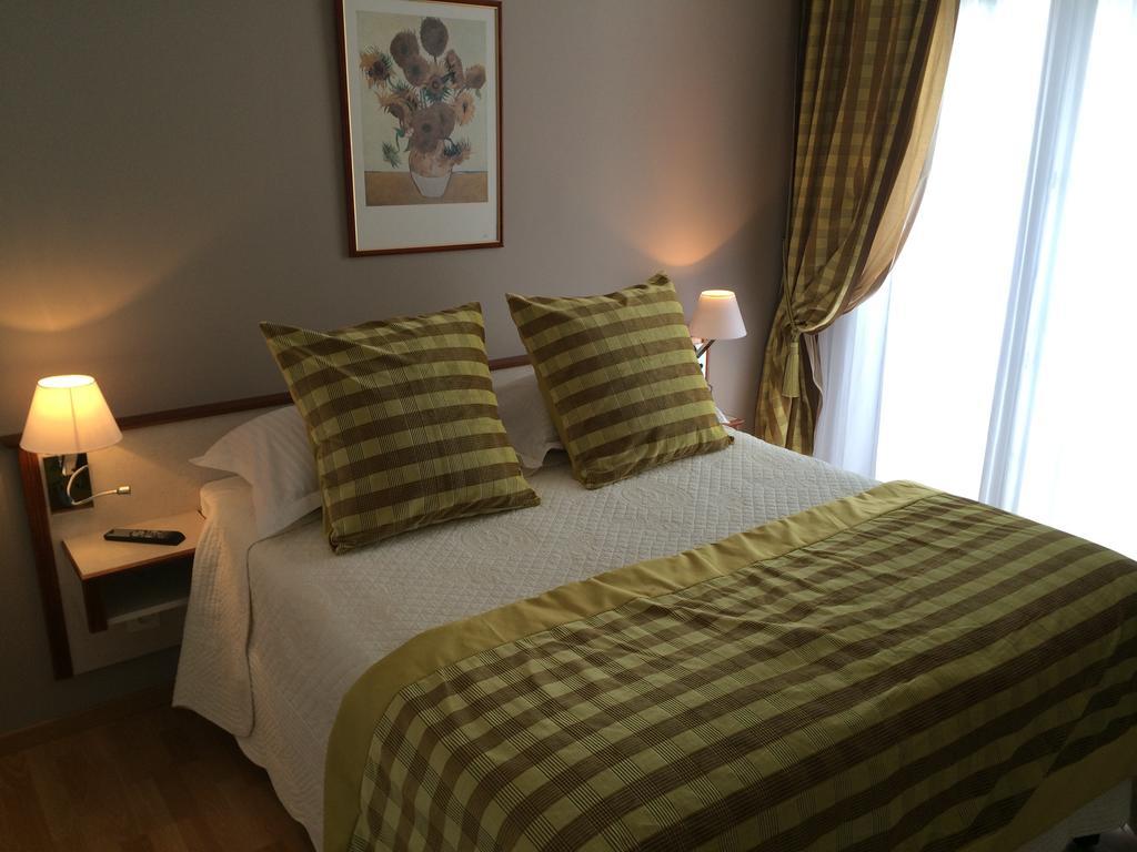 Bellevue Hotel Châtel-Guyon Esterno foto